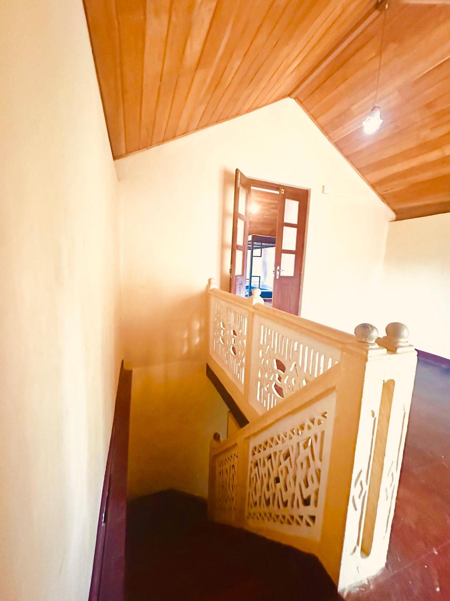 Happy Bunk Hostel Weligama Exterior foto